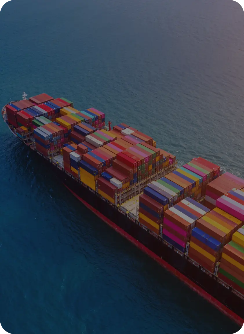 Transpote maritomo barco aduanero